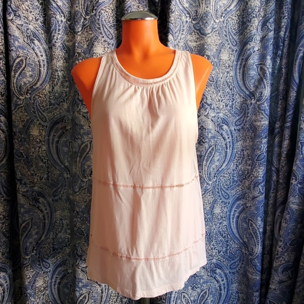 Light pink tank